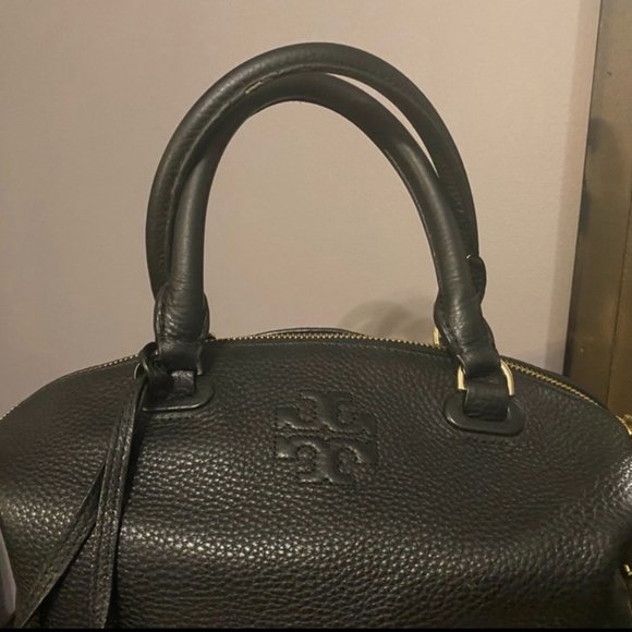Black leather Tory Burch satchel - Picture 2 of 7
